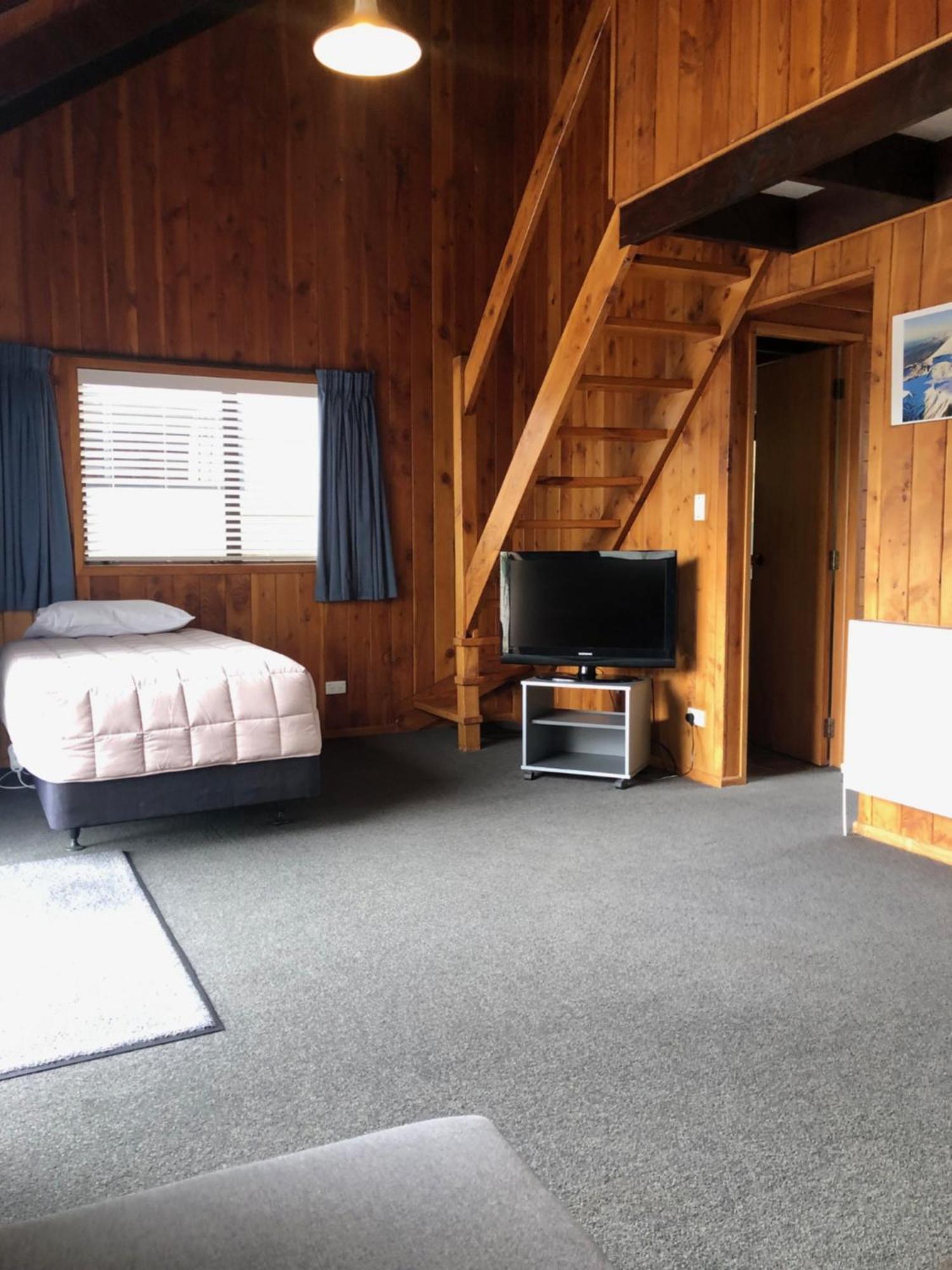 Alpine Motel Ohakune Exterior photo